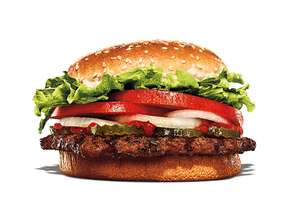Whopper gratis en pedidos iguales o superiores a 18€ a domicilio en restaurantes Burger King adheridos (válido los días 19/05 y 26/05)