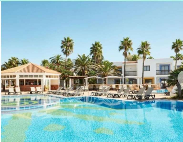 Escapada 4* en Formentera 5 noches de hotel 4* con desayunos y vuelos incluidos (PxPm2) (Mayo-Octubre)