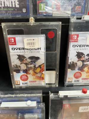 OverWatch c. digital + 3 meses switch online (Outlet carrefour atalayas, Murcia)