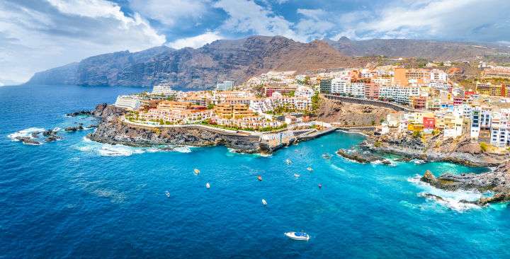 Viaje 4* con MEDIA PENSIÓN a Tenerife.Vuelos + 3 a 7 noches en Puerto de la Cruz. ¡Fechas hasta julio! por 147 euros! PxPm2
