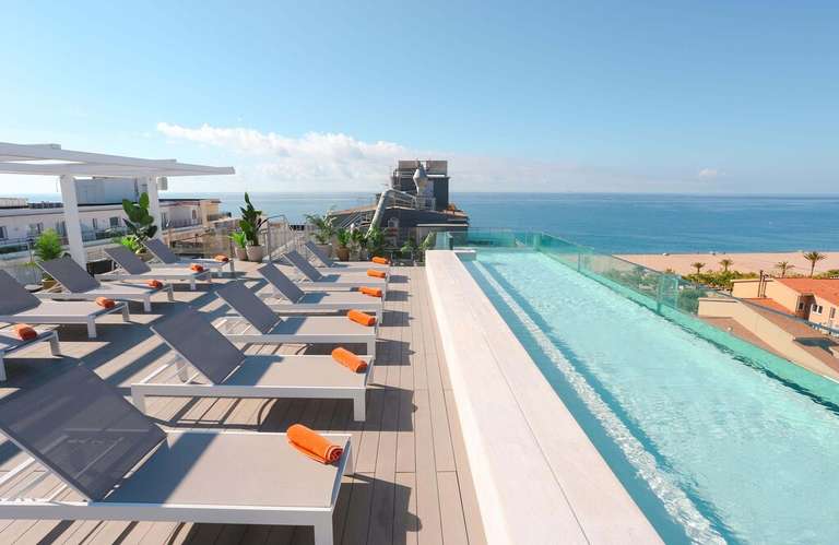 De lujo en Costa Maresme! Hotel 5* con vistas a la playa- mayo (precio/persona)
