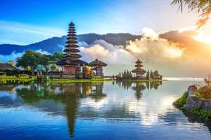 Circuito de 9 días por Bali: Ubud y las playas del sur de la isla con vuelos, hoteles, traslados y seguro (Noviembre - Diciembre)