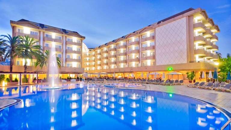 Hotel 4* Pensión Completa con Spa en Santa Susanna desde 3 noches 110€ [Precio por persona]