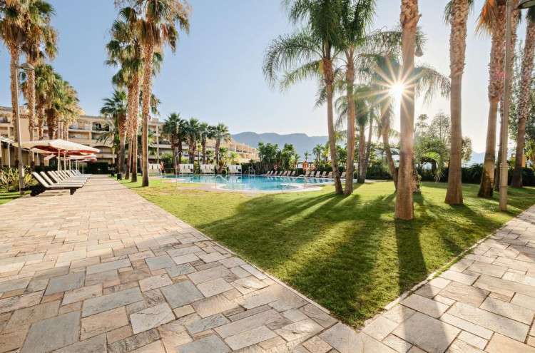 Hotel Envía Almería Spa & Golf de 5 estrellas con desayuno | Junio - Septiembre - Octubre | 29€/persona